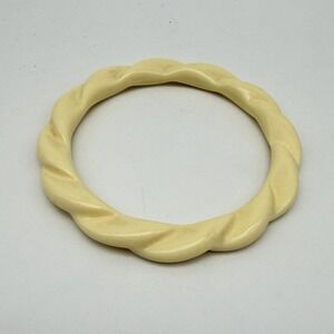Vintage Retro Plastic Celluloid Bangle Bracelet Cream Twisted Braided Design